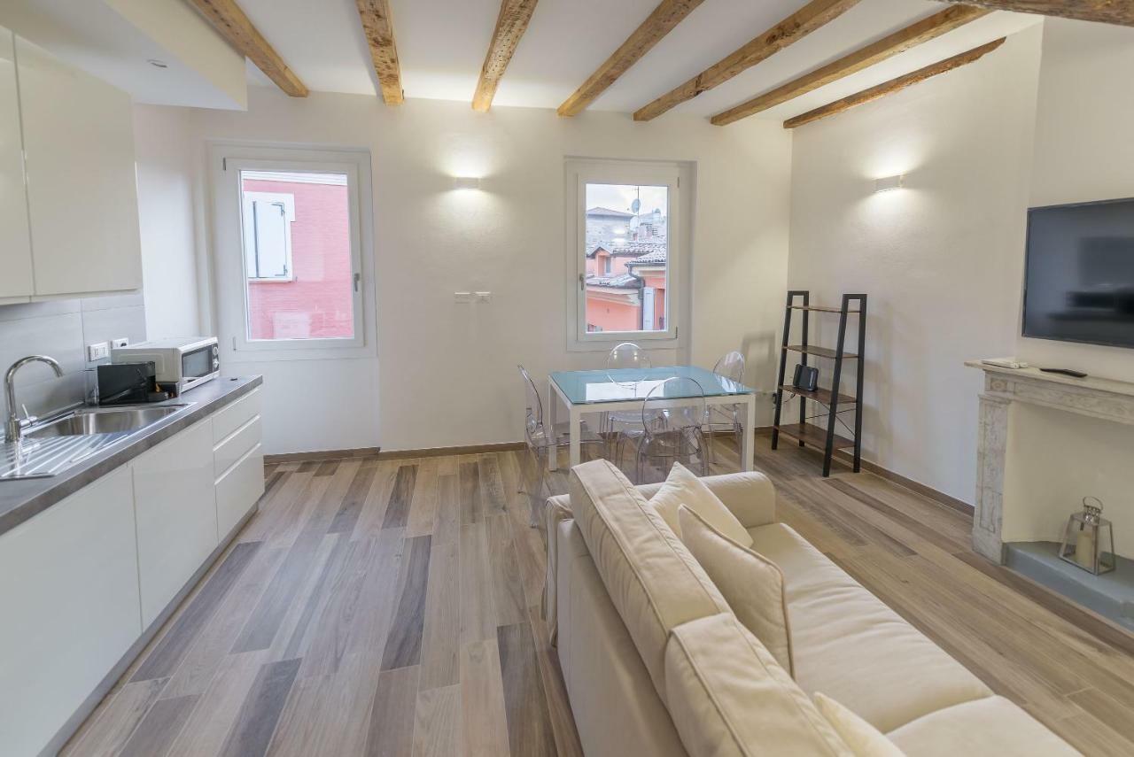Realkasa Canonica Apartment Bologna Exteriör bild